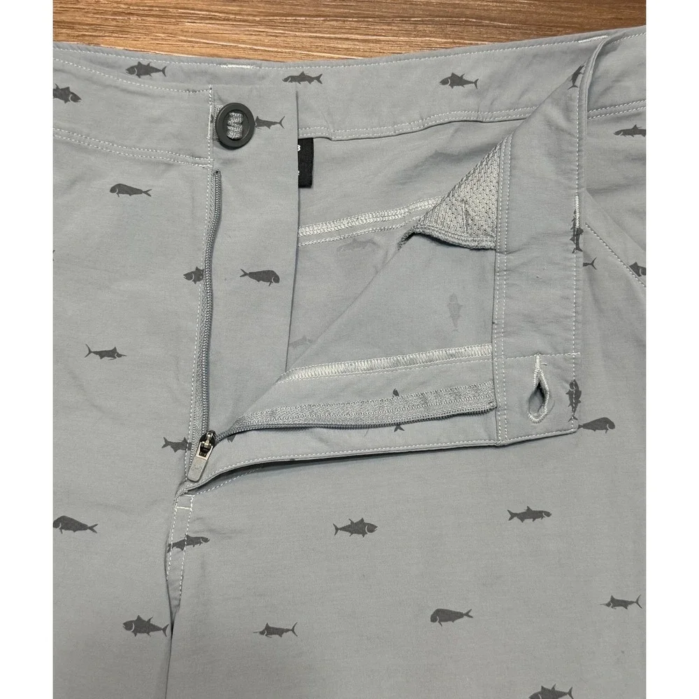 Under Armour HeatGear Mens Fish Hunter AOP Performance Shorts Blue Grey Size 38